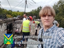 Провели проверку работ по капитальному ремонту на Новорублевской 13 Провели проверку работ по капитальному ремонту на Новорублевской 13