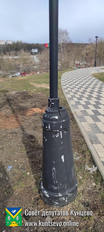 Благоустройство территории у храма &laquo;Неувядаемый Цвет&raquo; в Рублево не пережило первую же зиму. 11